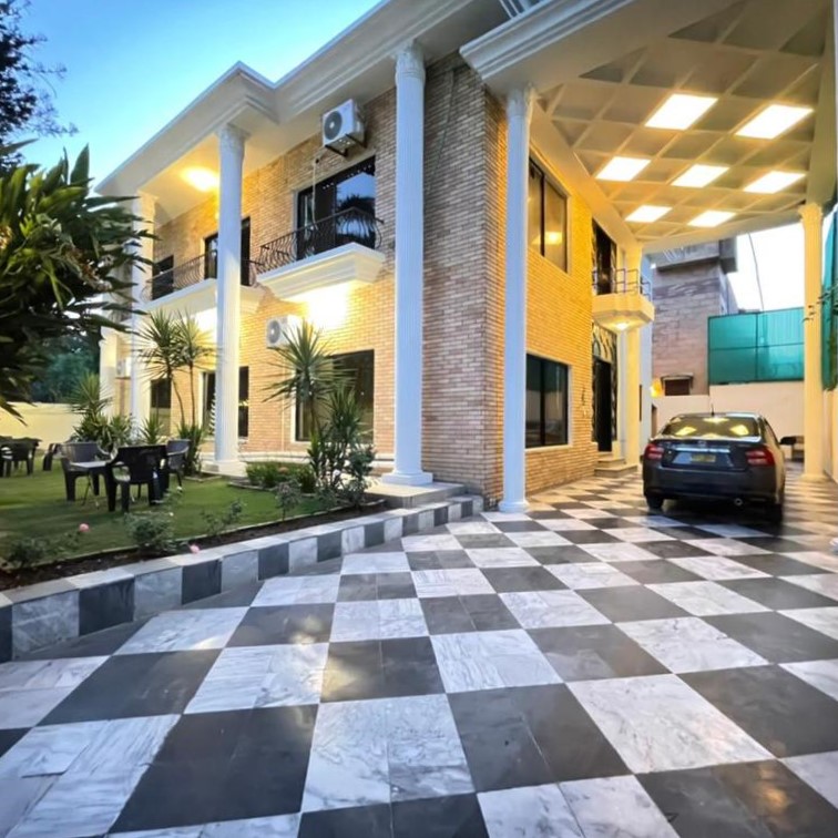 Image Gallery F8 Islamabad (3)